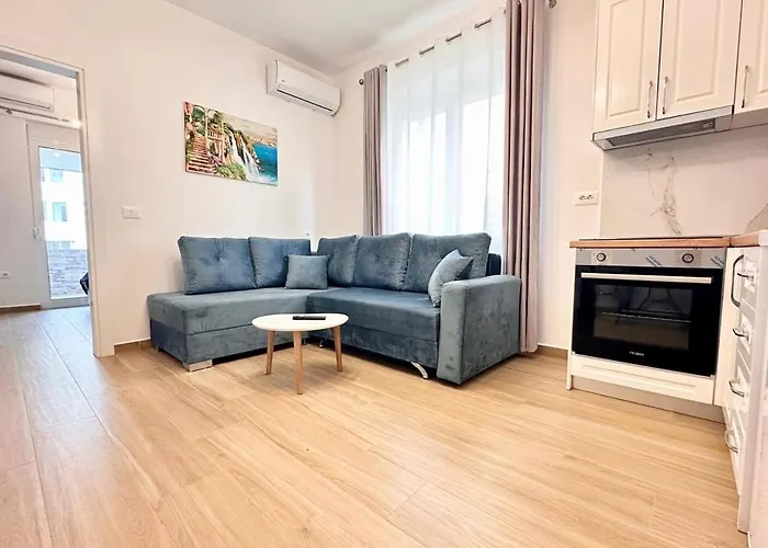 Apartamento Royal Golem (Tirana)